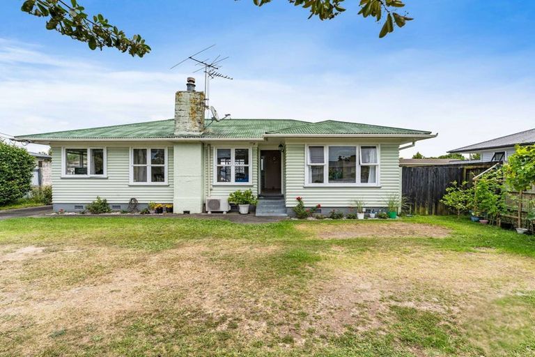 Photo of property in 1/21 Rollerson Street, Papakura, 2110