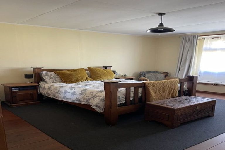 Photo of property in 1/900 Heretaunga Street East, Parkvale, Hastings, 4122