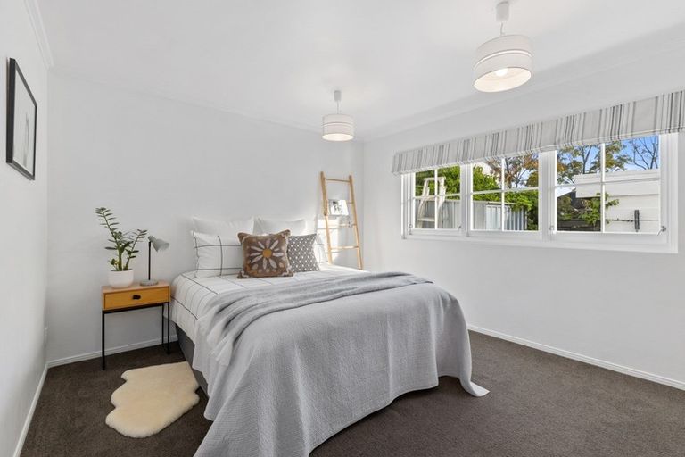 Photo of property in 2/67 Jutland Road, Hauraki, Auckland, 0622