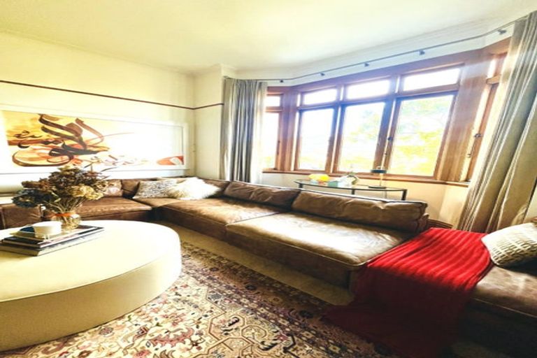 Photo of property in 13 Paisley Terrace, Karori, Wellington, 6012