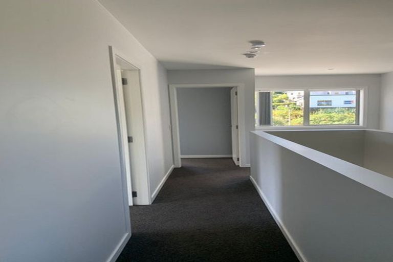 Photo of property in 4 Glide Lane, Whitby, Porirua, 5024