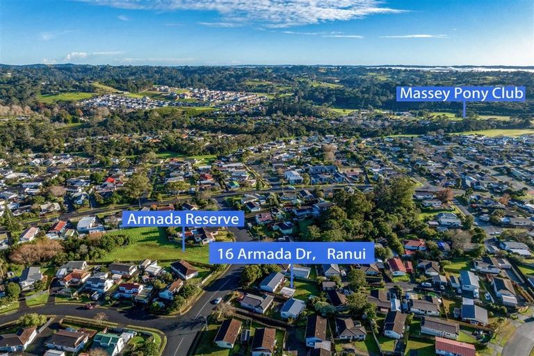 Photo of property in 16 Armada Drive, Ranui, Auckland, 0612