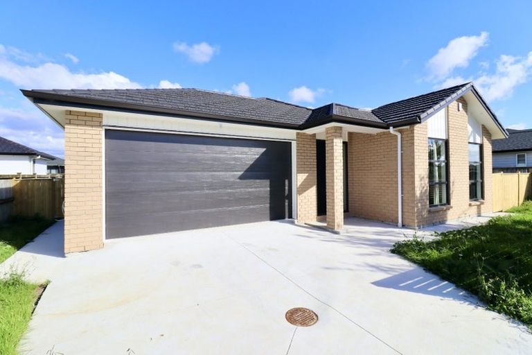 Photo of property in 213 Old Wairoa Road, Papakura, 2110