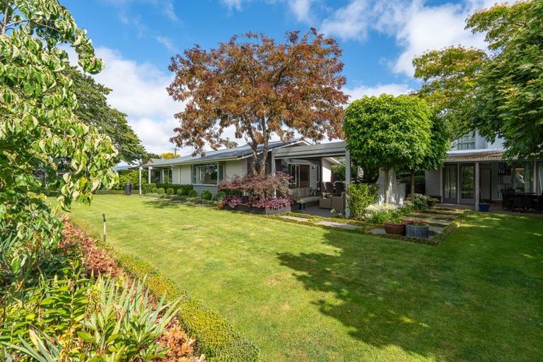 Photo of property in 315 Withells Road, Avonhead, Christchurch, 8042