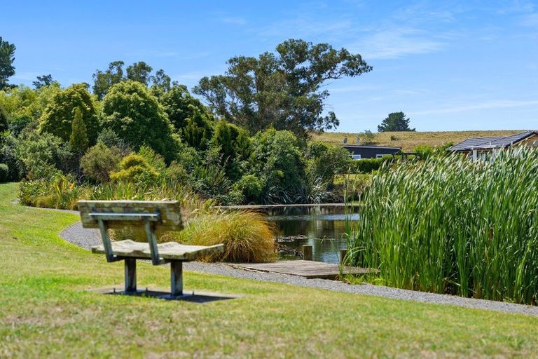 Photo of property in 12 Tamihana Street, Otaki, 5512