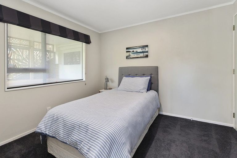 Photo of property in 29 Chartwell Drive, Crofton Downs, Wellington, 6035