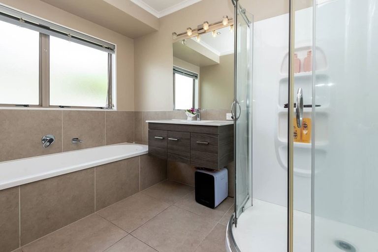 Photo of property in 62 Edendale Road, Somerville, Auckland, 2014