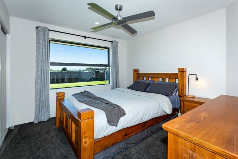 Photo of property in 62 Kingsdowne Drive, West Melton, 7618