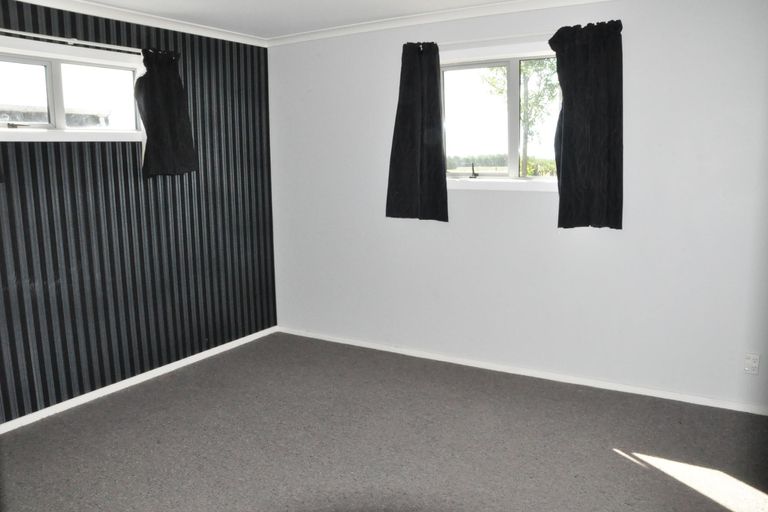 Photo of property in 928 Tennent Drive, Linton, Palmerston North, 4472