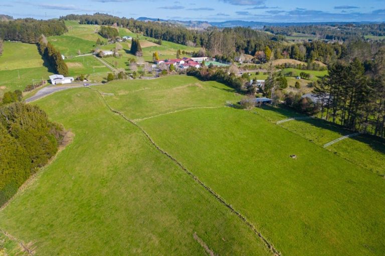 Photo of property in 297 Kaharoa Road, Hamurana, Rotorua, 3096