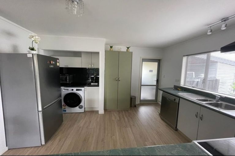 Photo of property in 8a Mary Grace Place, Blenheim, 7201