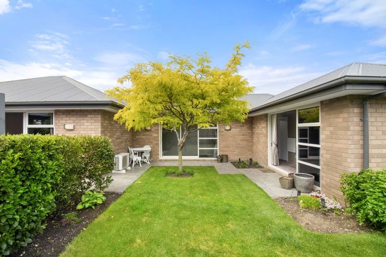 Photo of property in 33 Parklea Avenue, Halswell, Christchurch, 8025