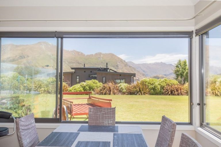 Photo of property in 67 Rata Street, Wanaka, 9305