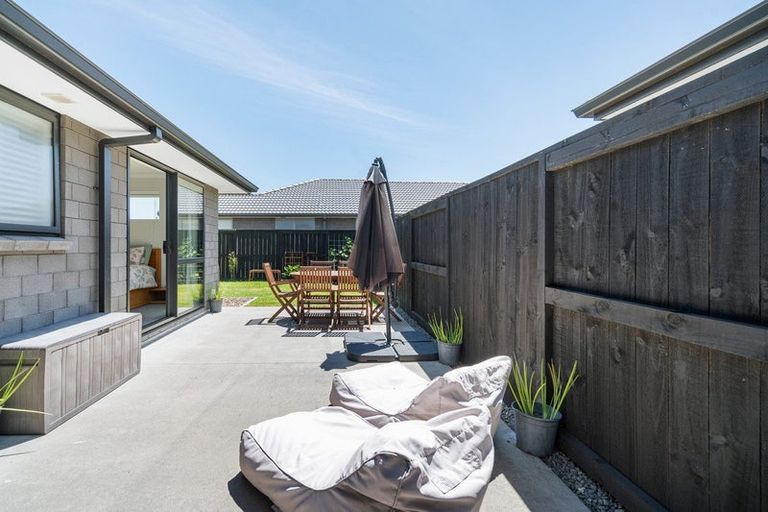 Photo of property in 1 Fetlock Way, Papamoa, 3118