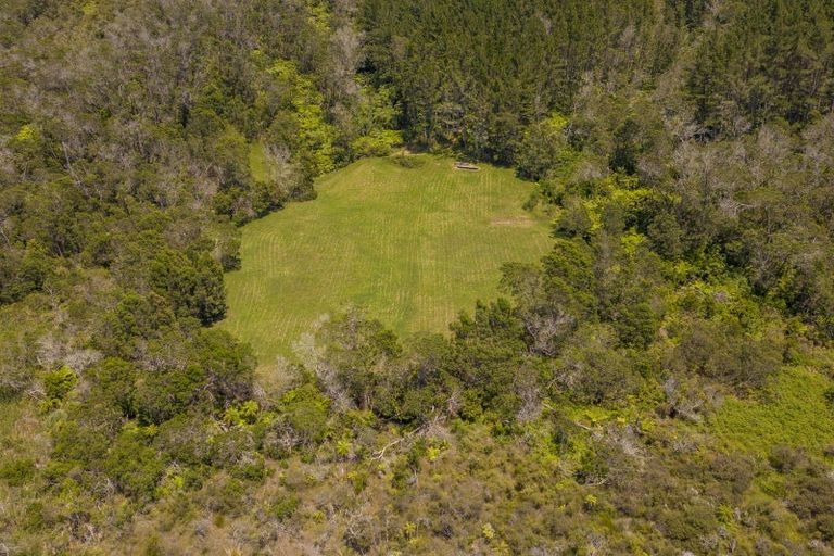 Photo of property in 92 Comers Road, Kaimarama, Whitianga, 3591