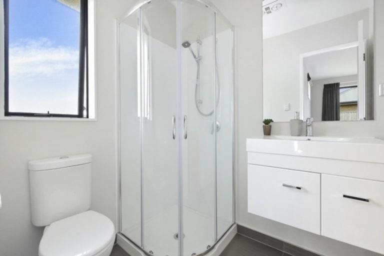 Photo of property in 35 Bradbury Avenue, Rolleston, 7614