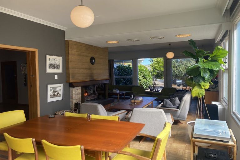 Photo of property in 9 Strathmore Avenue, Strathmore Park, Wellington, 6022