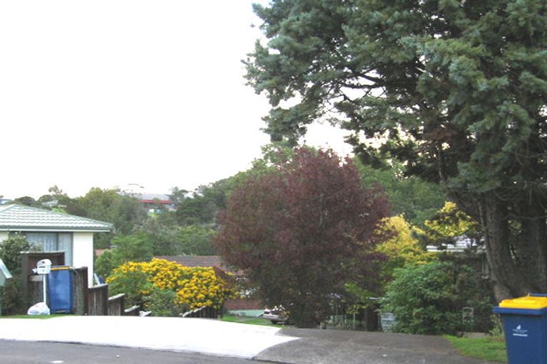 Photo of property in 2/61 Mcclintock Road, Massey, Auckland, 0614