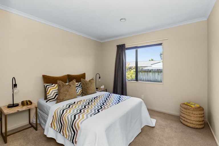 Photo of property in 6 Malbec Way, Greenmeadows, Napier, 4112