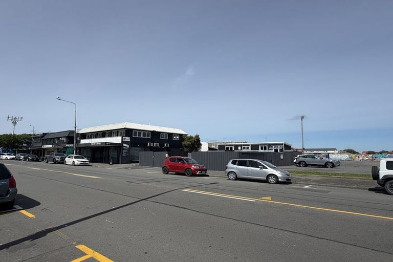 Photo of property in 182 Shaw Avenue, New Brighton, Christchurch, 8083