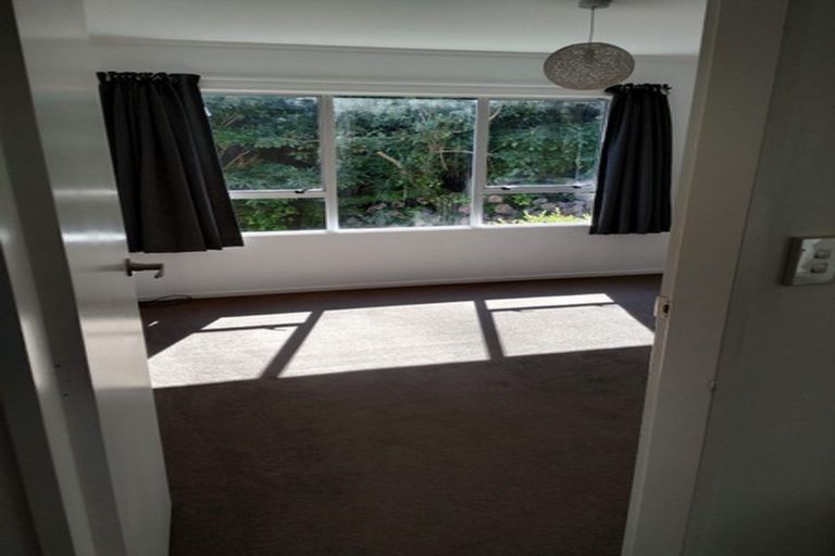 Photo of property in 30a Govind Grove, Ngaio, Wellington, 6035