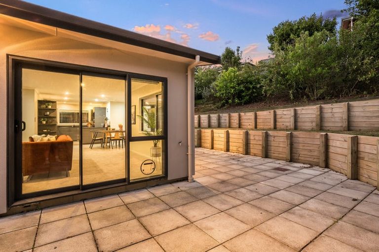 Photo of property in 25 Kaimai Place, Aotea, Porirua, 5024