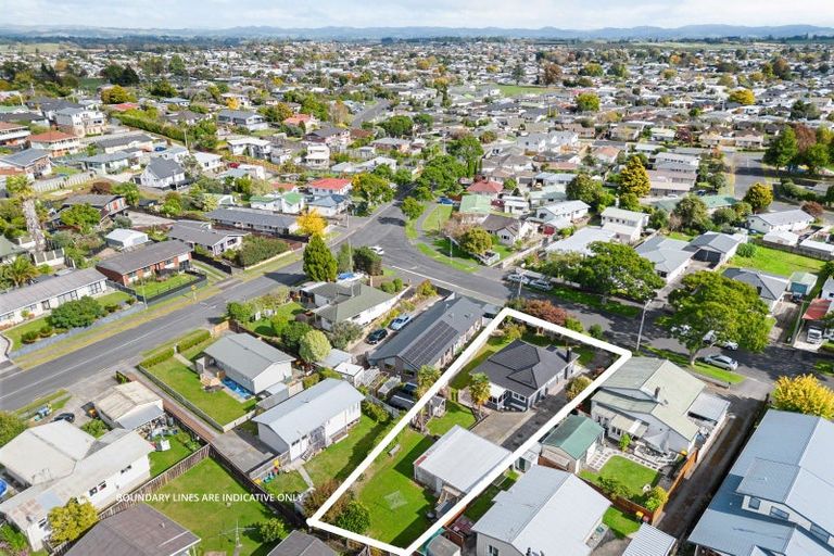 Photo of property in 15 Livingstone Avenue, Nawton, Hamilton, 3200