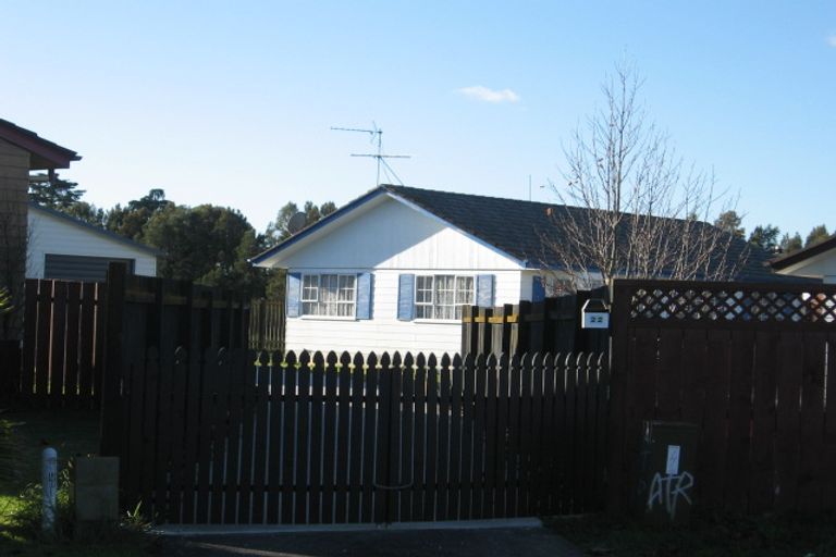 Photo of property in 22 Anglers Way, Wattle Downs, Auckland, 2102
