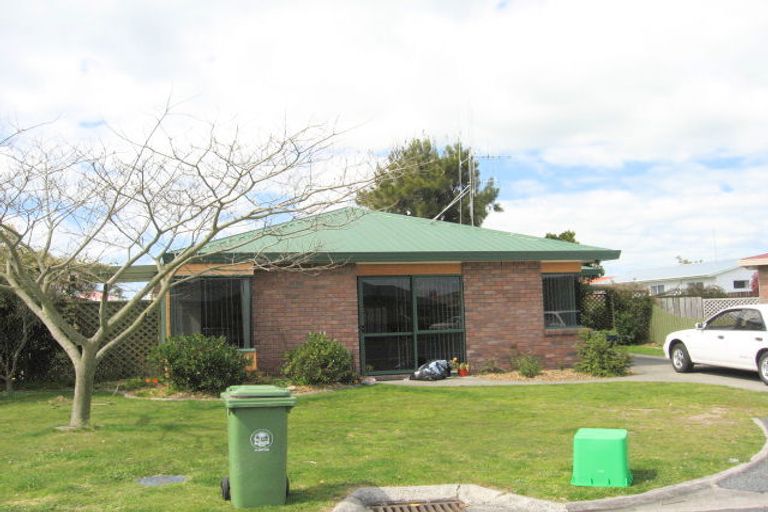 Photo of property in 16 Crisp Drive, Papamoa Beach, Papamoa, 3118