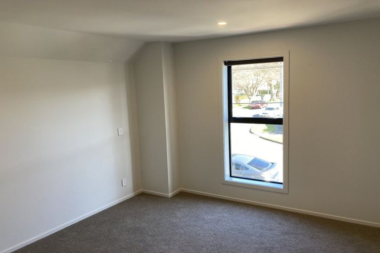 Photo of property in 3/16 Molesworth Street, Taita, Lower Hutt, 5011