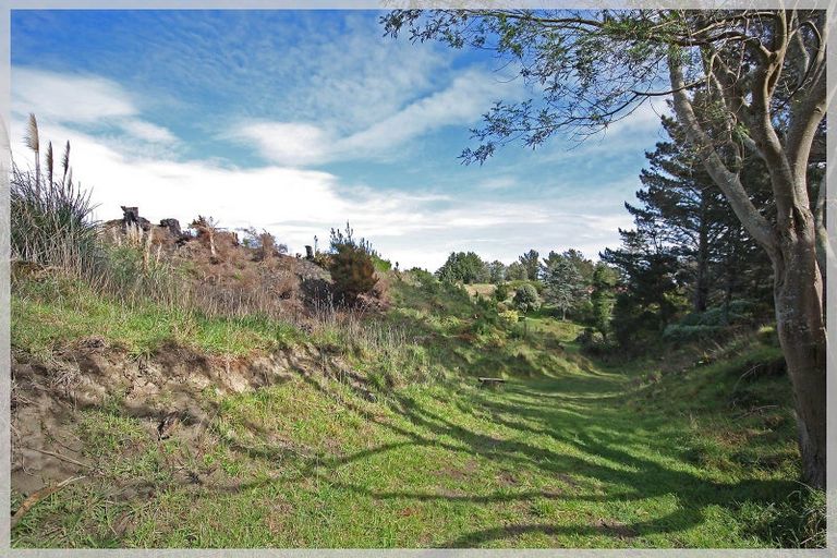 Photo of property in 66 Palmer Road, Foxton Beach, Foxton, 4891
