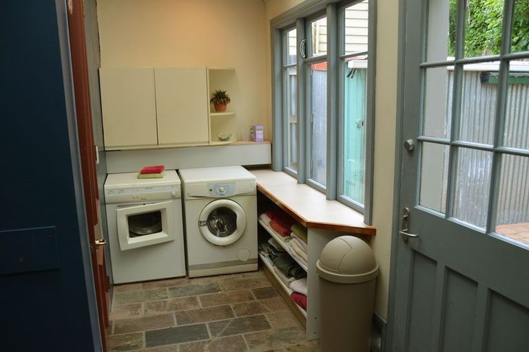 Photo of property in 96 Queen Street, North Dunedin, Dunedin, 9016