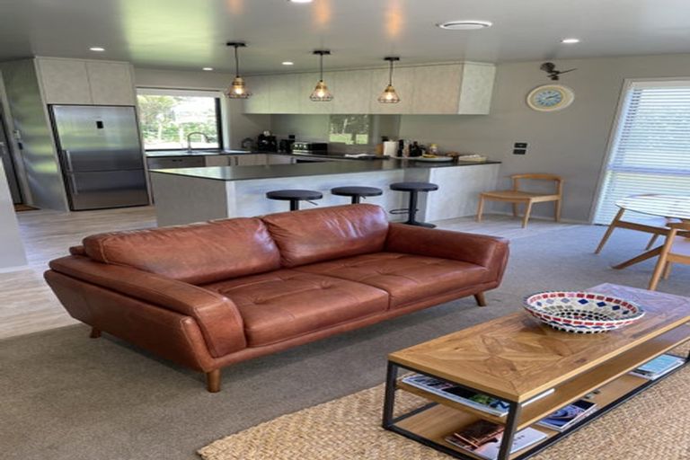 Photo of property in 110 Kidd Road, Karaka, Papakura, 2580