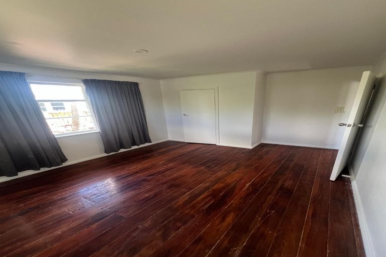 Photo of property in 86 Mcannalley Street, Manurewa East, Auckland, 2102