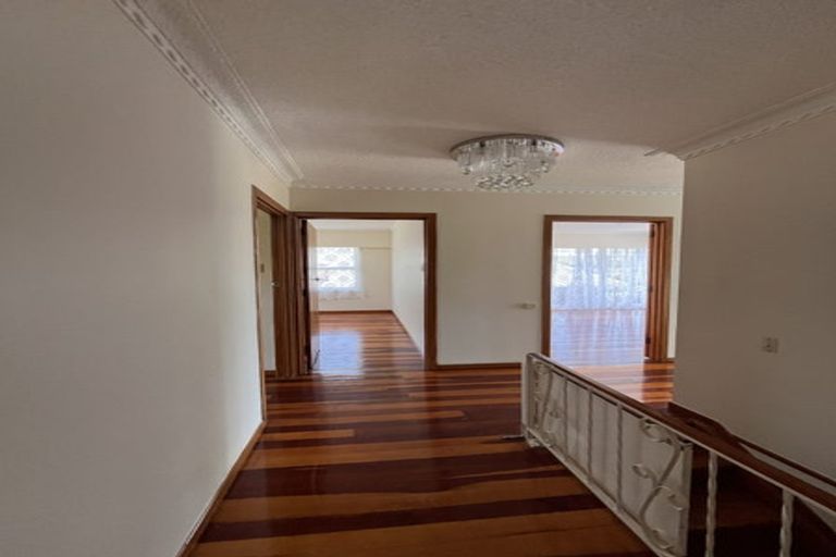 Photo of property in 90 Coronation Road, Mangere Bridge, Auckland, 2022