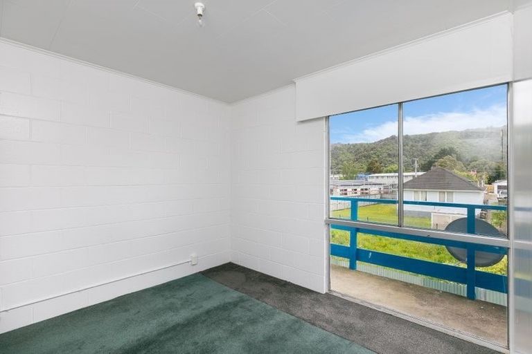 Photo of property in 8/43a Merton Street, Trentham, Upper Hutt, 5018
