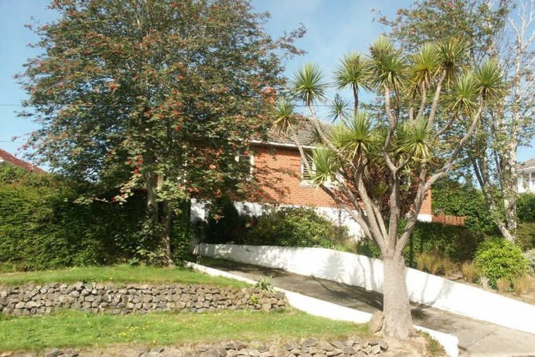 Photo of property in 18 Mooltan Street, Halfway Bush, Dunedin, 9010