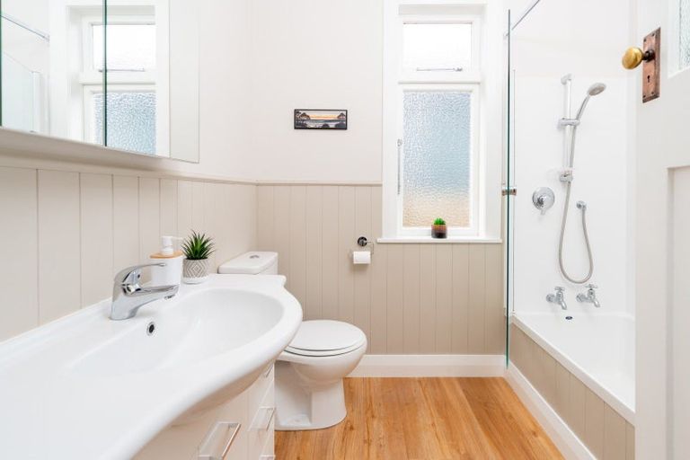 Photo of property in 69 Tirangi Road, Rongotai, Wellington, 6022