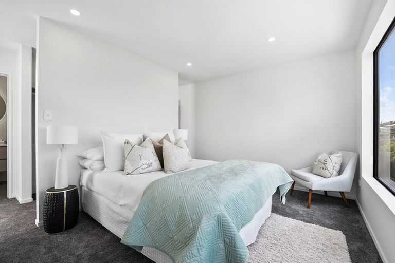 Photo of property in 12d Rewi Street, Torbay, Auckland, 0630