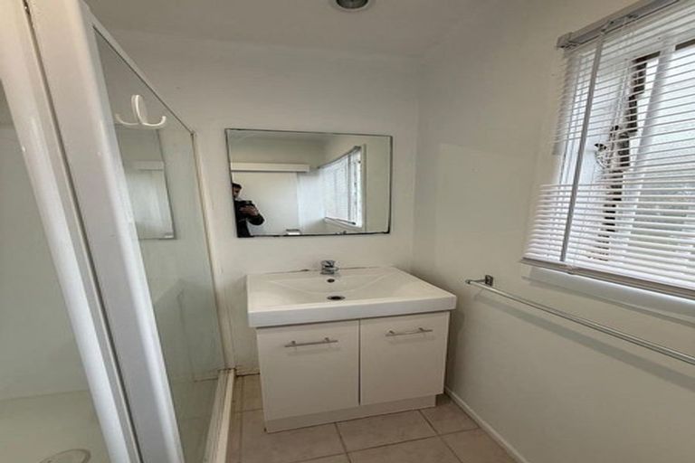 Photo of property in 9 Edwin Freeman Place, Ranui, Auckland, 0612