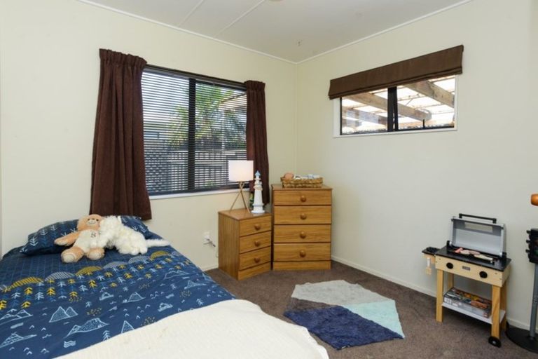 Photo of property in 1/205 Avondale Road, Greenmeadows, Napier, 4112
