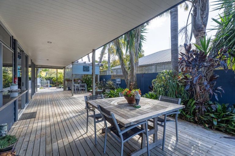 Photo of property in 13 Parkland Place, Whitianga, 3510