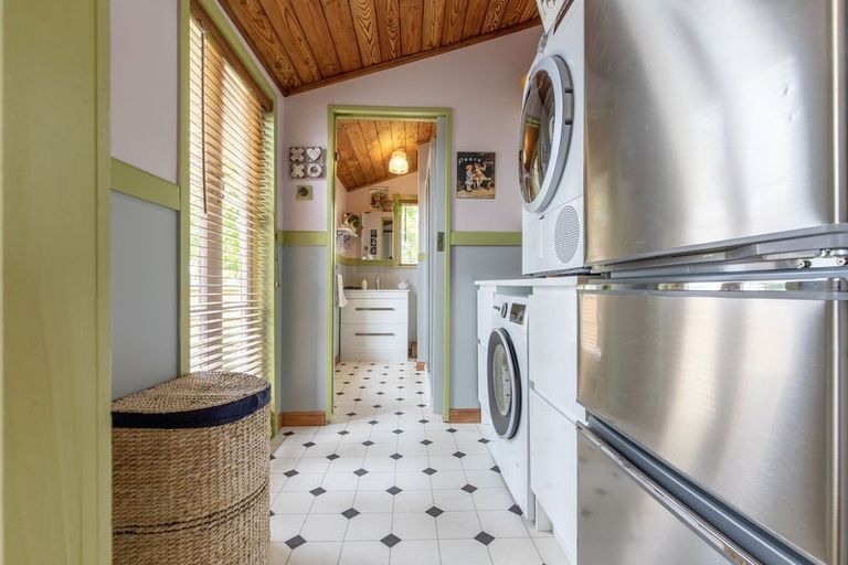 Photo of property in 4 Parekarangi Grove, Turangi, 3334