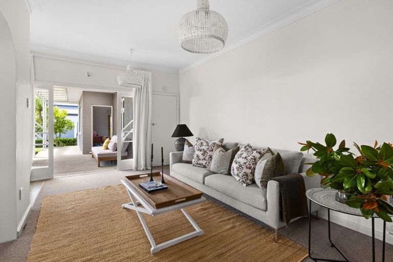 Photo of property in 23b Chambers Street, Havelock North, 4130