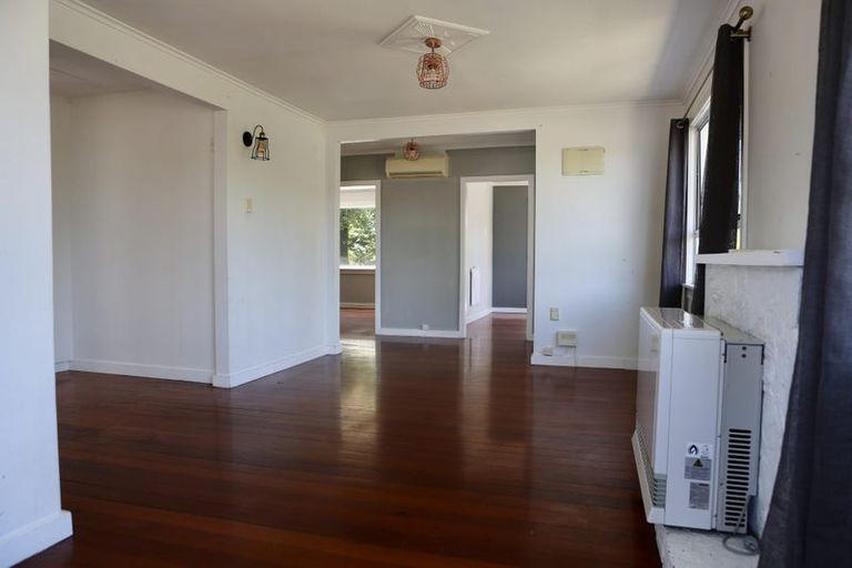 Photo of property in 73 Mill Road, Lower Vogeltown, New Plymouth, 4310