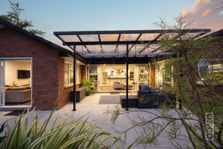 Photo of property in 58 Muriwai Road, Waimauku, 0812