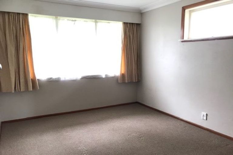 Photo of property in 17 Arney Road, Ranui, Auckland, 0612