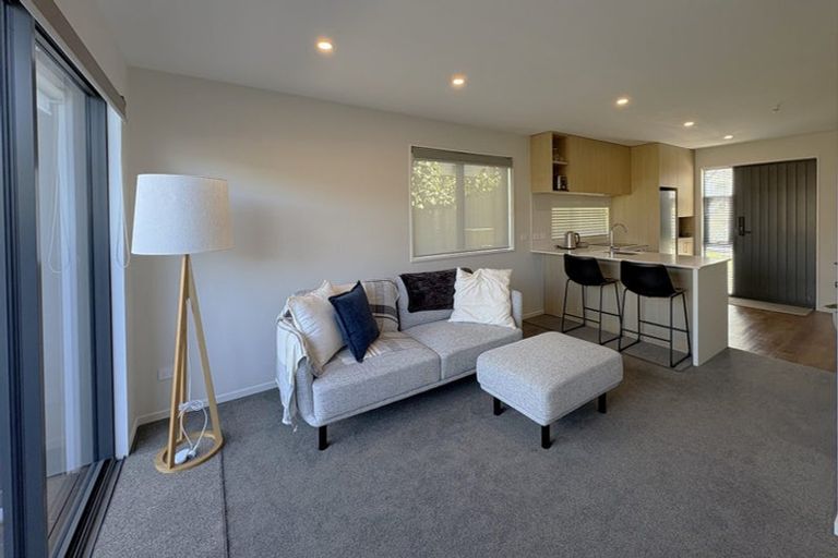 Photo of property in 6/7 Bertram Grove, Naenae, Lower Hutt, 5011