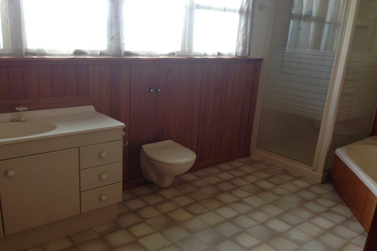 Photo of property in 27 Manuka Street, Hokowhitu, Palmerston North, 4410