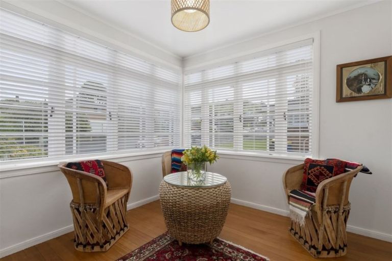 Photo of property in 1/12a Church Street, Devonport, Auckland, 0624